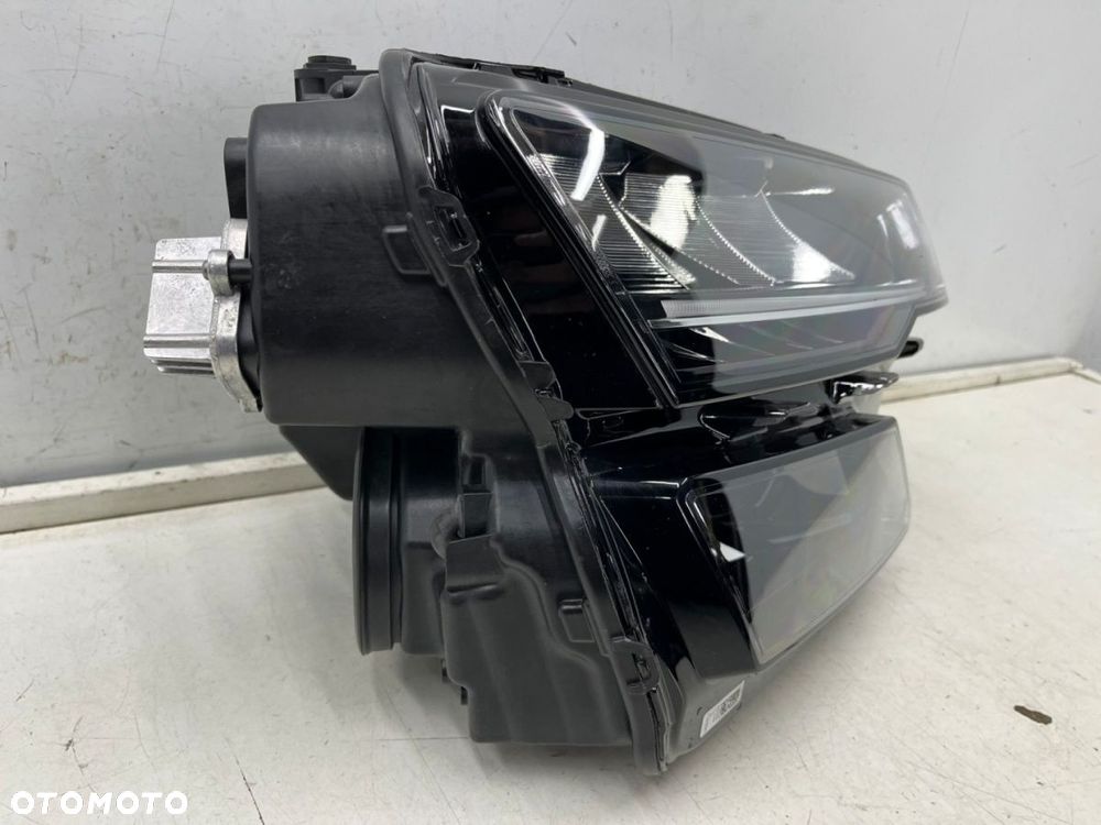 Lampa reflektor Skoda Karoq LIFT 21r.- PRAWA przednia Crystal Lighting Full LED EUROPA 57b941010 - 2