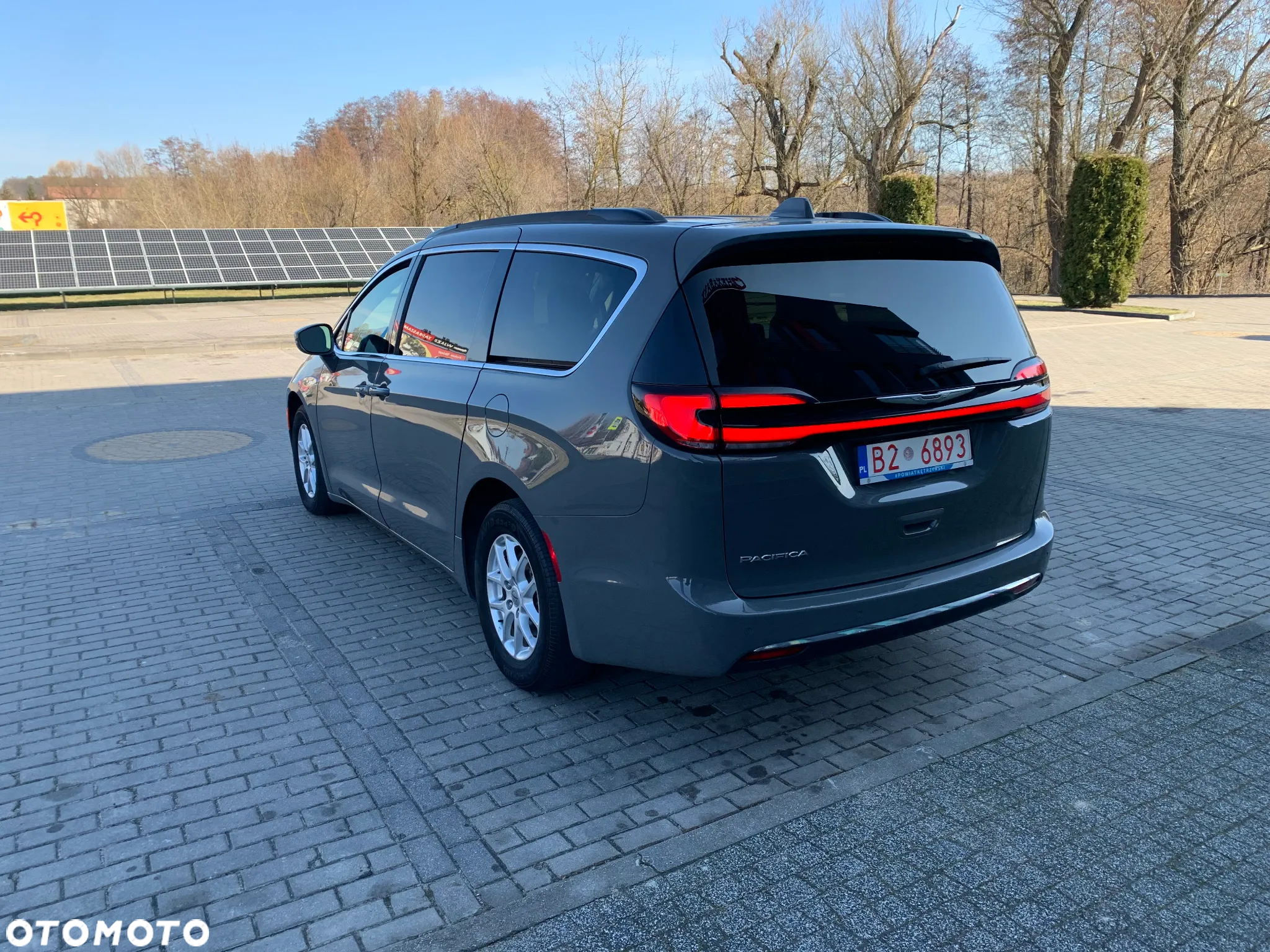 Chrysler Pacifica - 7