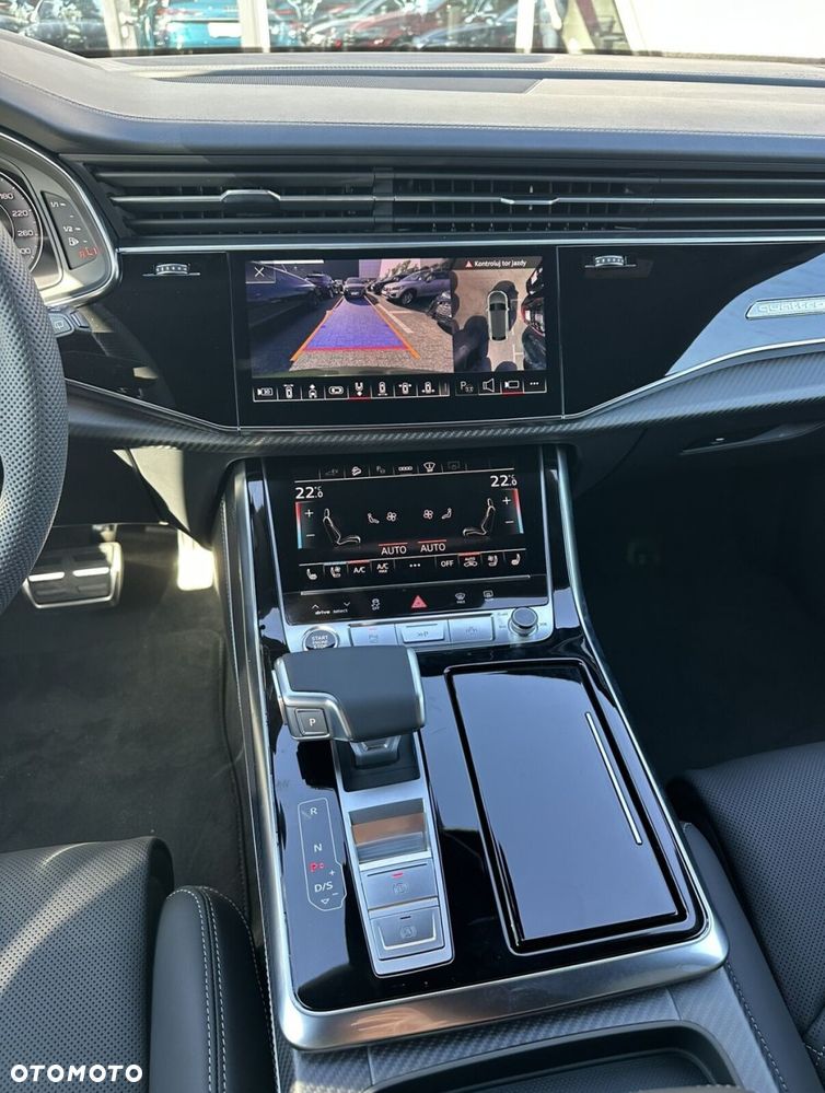 Audi Q8 - 21