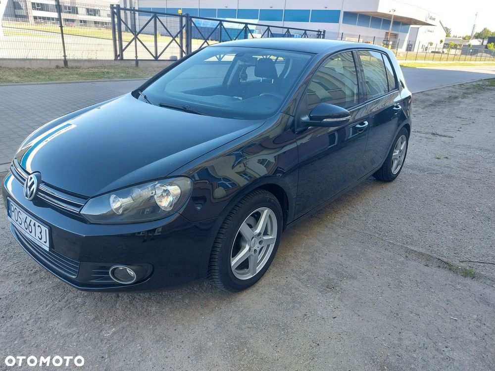 Volkswagen Golf - 2