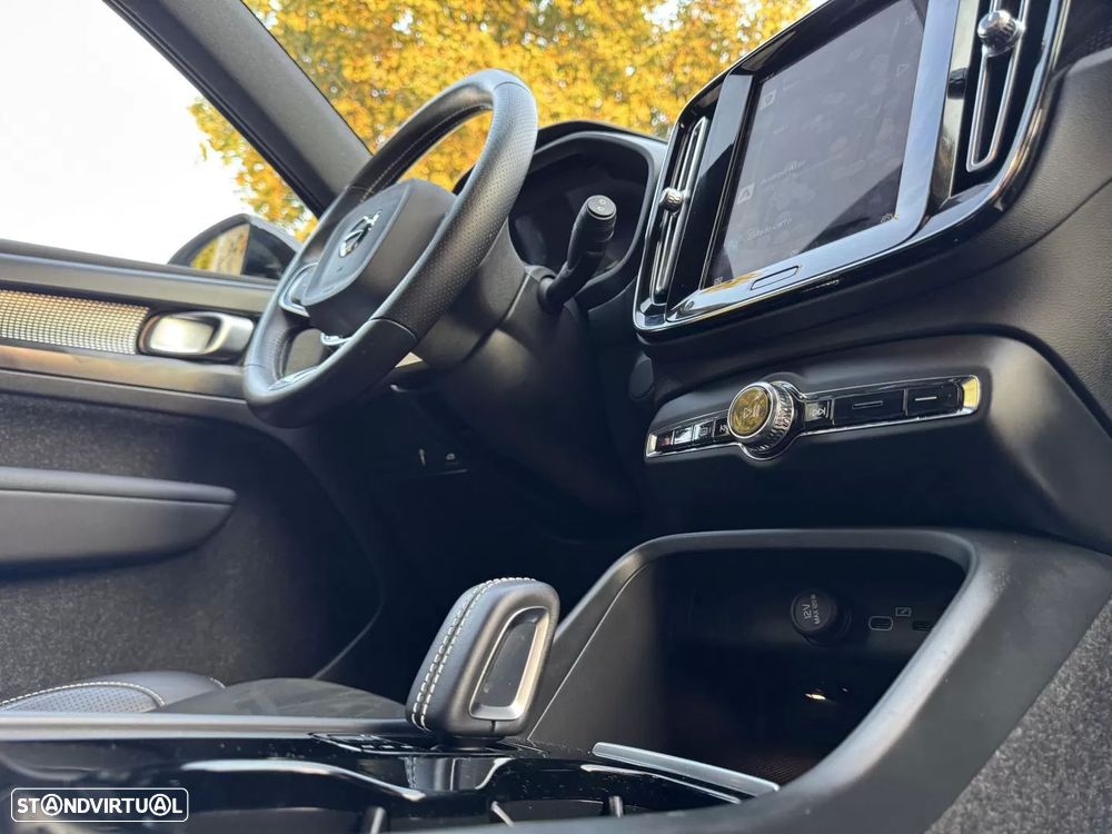 Volvo XC 40 P8 AWD Recharge RDesign - 39