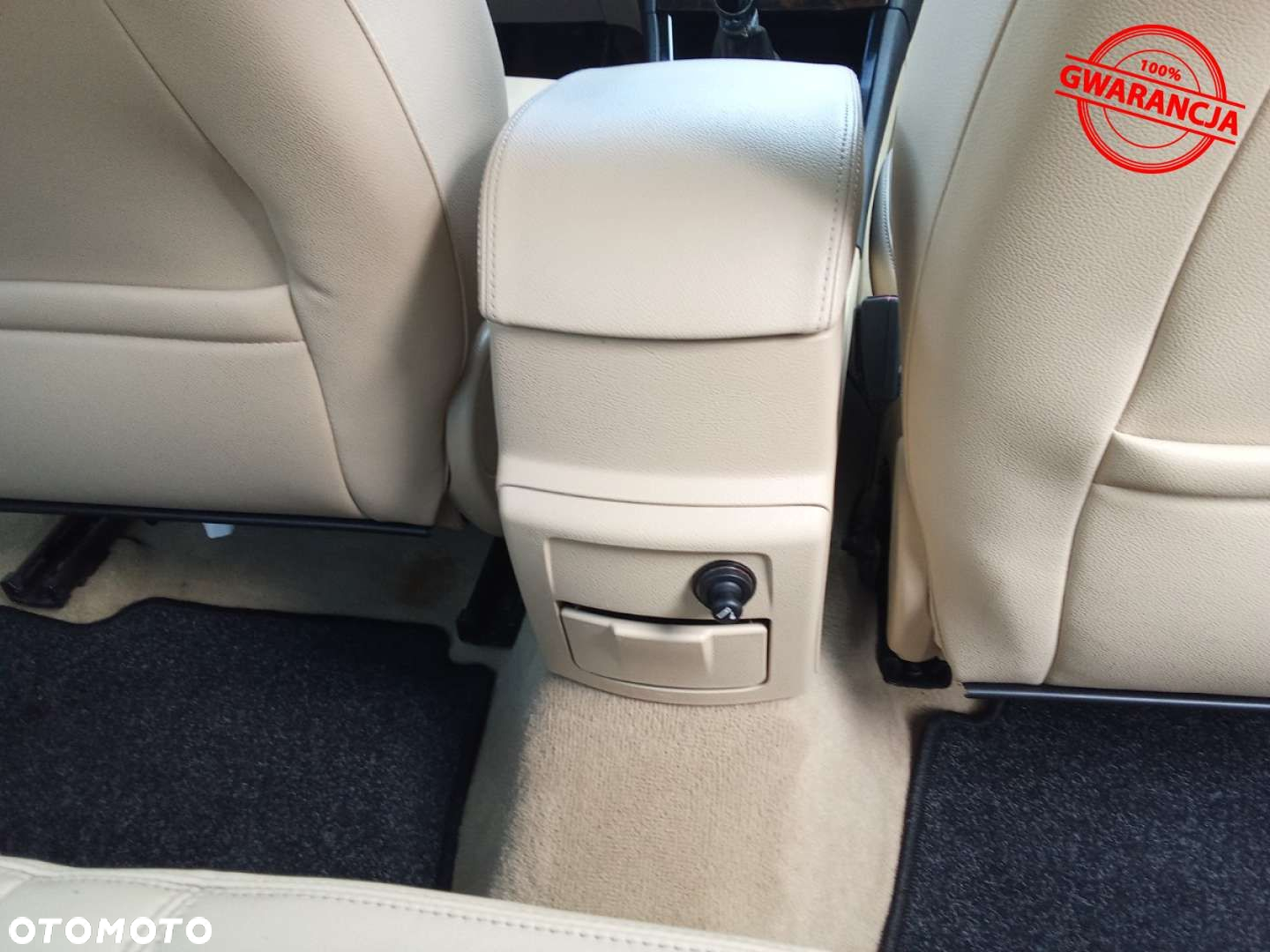 Ford Mondeo - 32