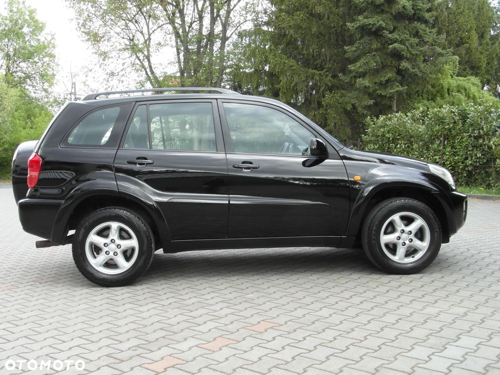 Toyota RAV4 4x4 Sol - 11