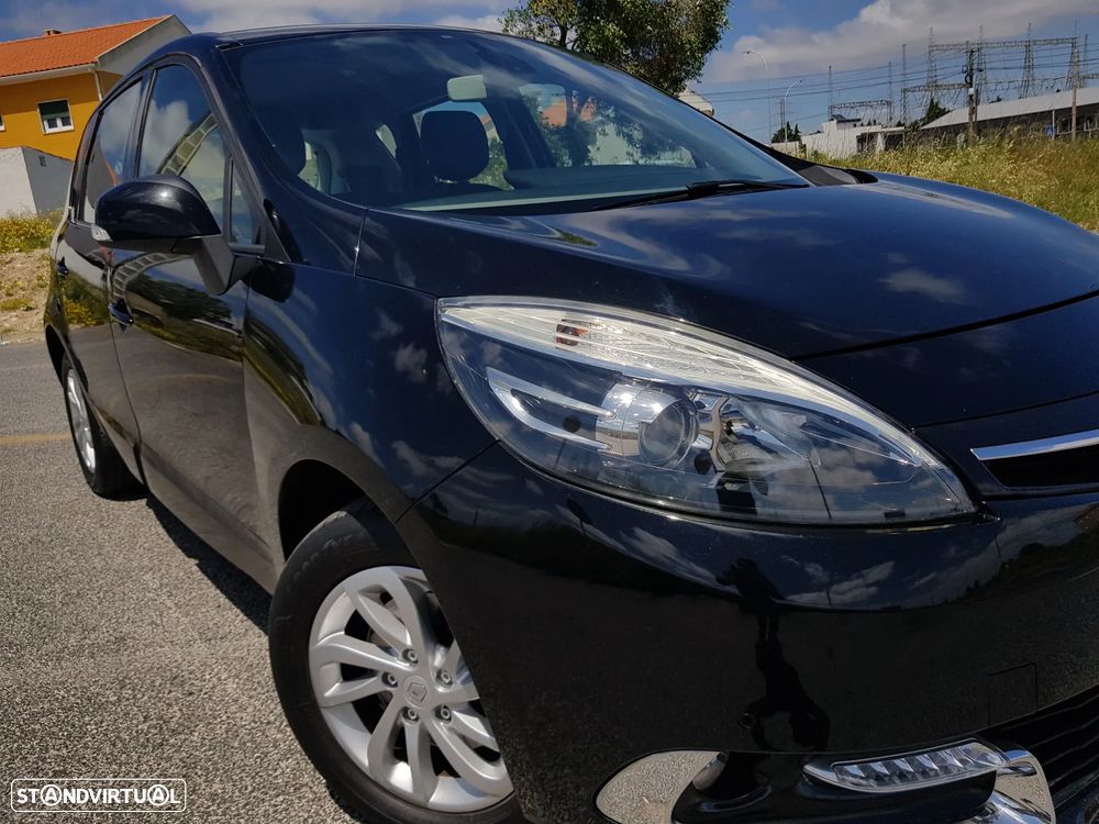 Renault Scénic 1.5 dCi Exclusive SS - 61