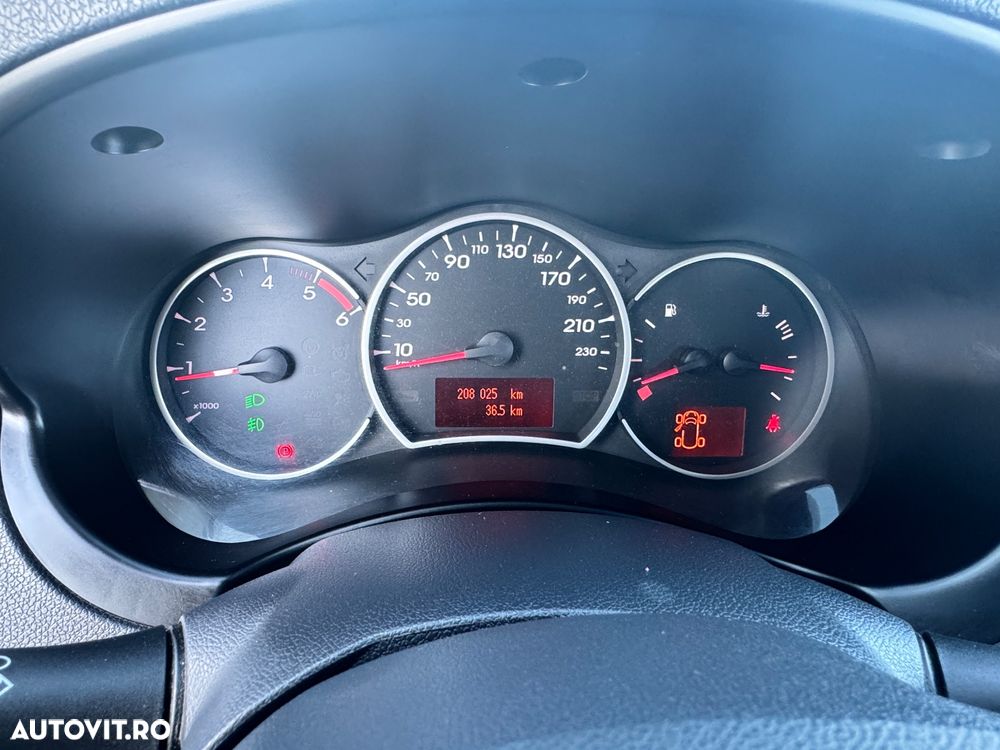 Renault Koleos 2.0 dCI FAP 4x4 Expression - 11