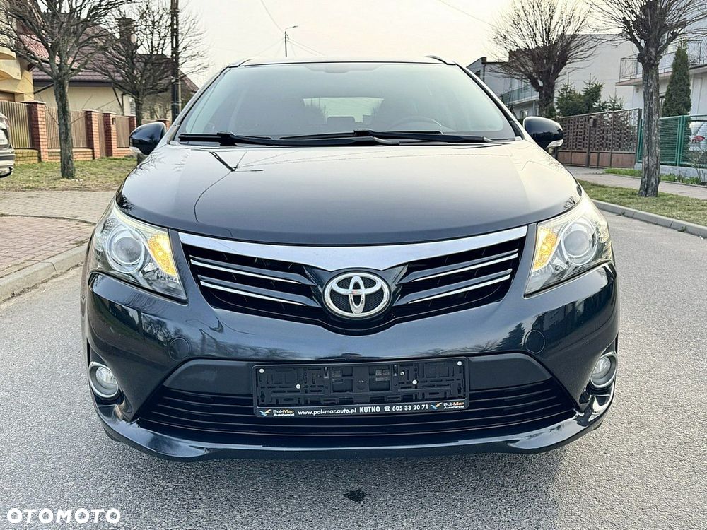 Toyota Avensis - 9
