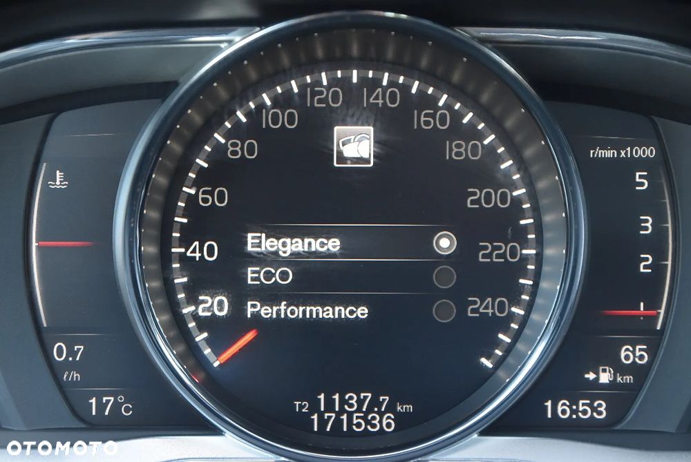 Volvo XC 60 D4 Geartronic Summum - 32