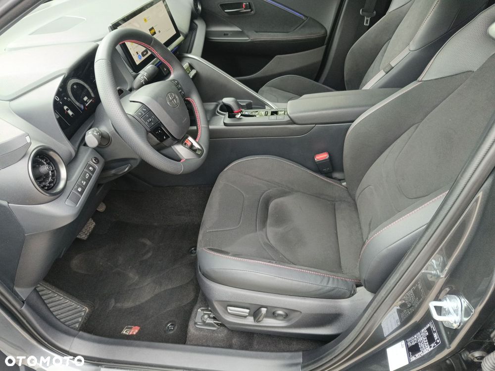 Toyota C-HR - 10
