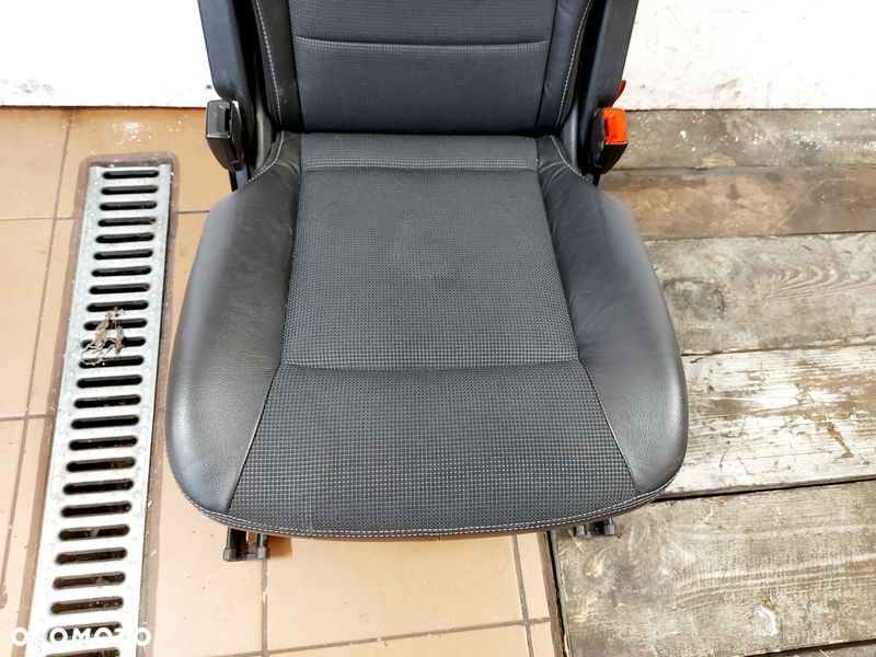 ford s-max mk1 fotel ii 2 rząd środkowy półskóra - 2