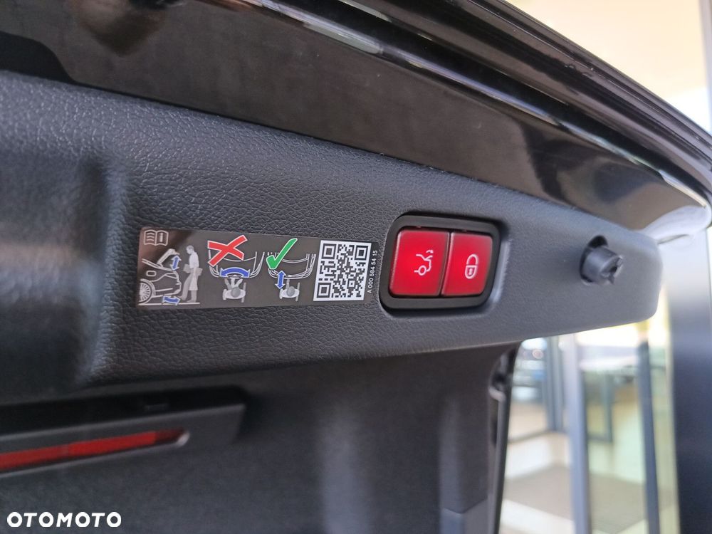 Mercedes-Benz Klasa E - 37