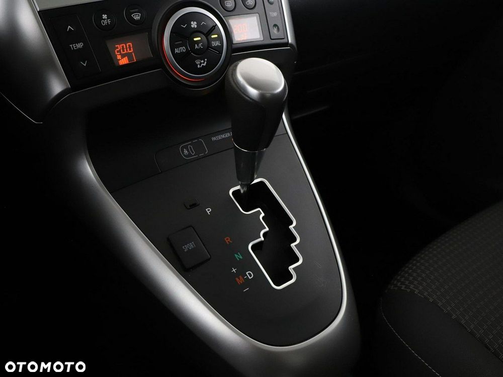 Toyota Verso 1.8 Selection MS EU6 - 28