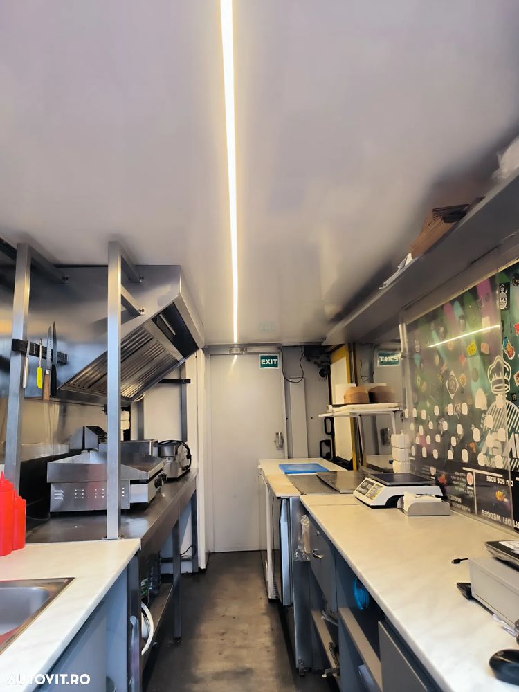 Mercedes-Benz Sprinter - 6