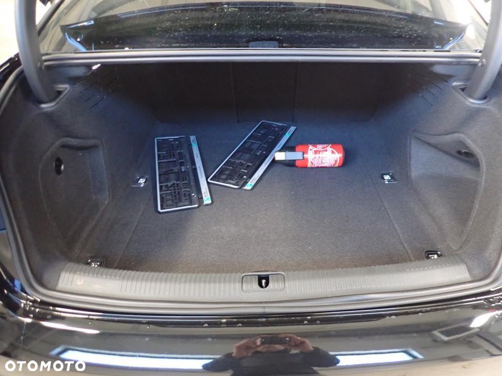 Audi A4 Limousine 35 TFSI mHEV Advanced S tronic - 15