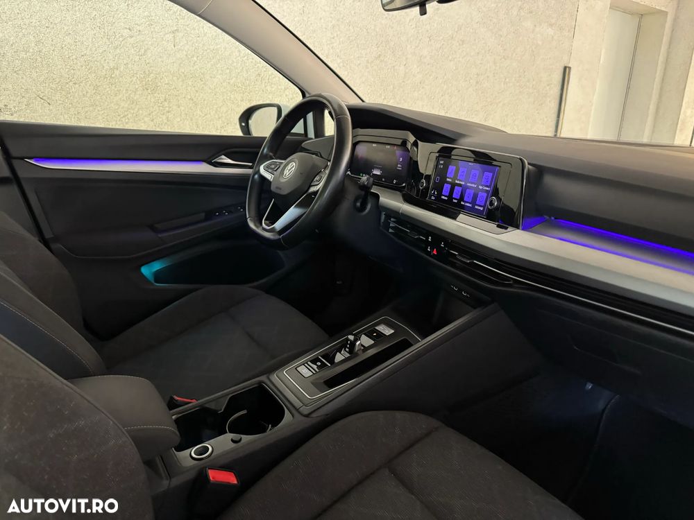 Volkswagen Golf 1.5 eTSI ACT DSG MHEV Life - 3