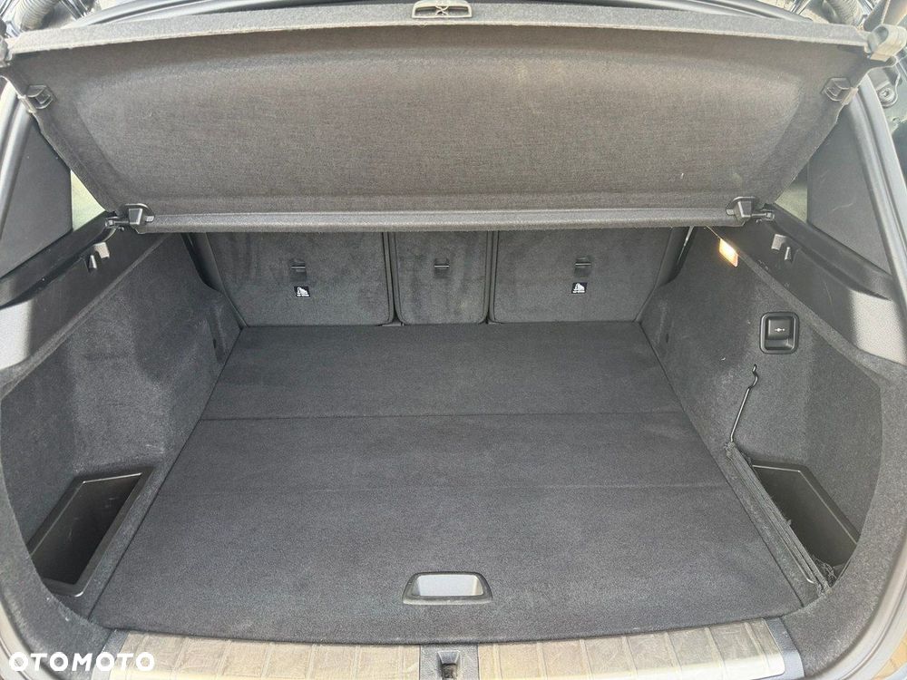 BMW X1 - 11