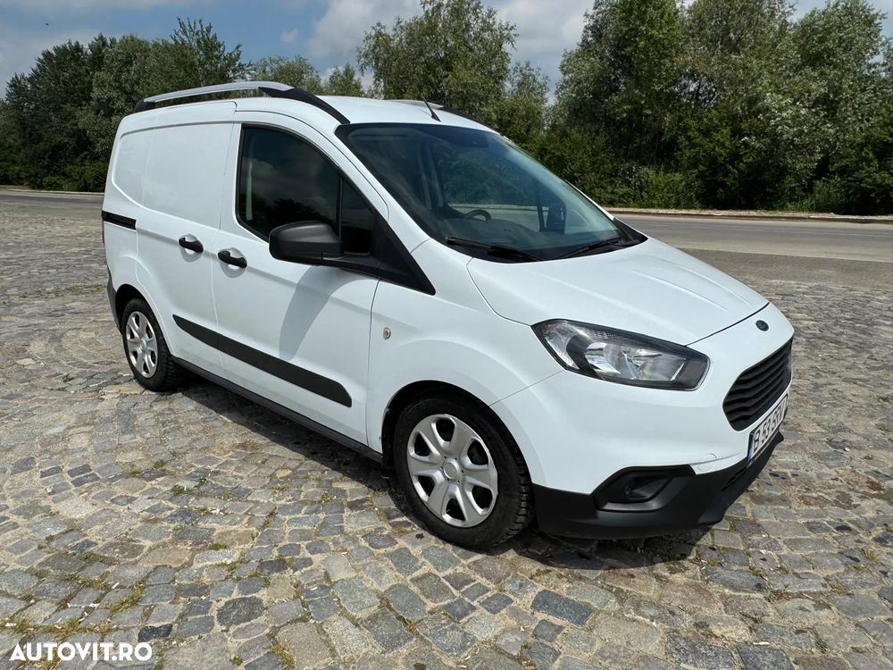 Ford Courier - 4