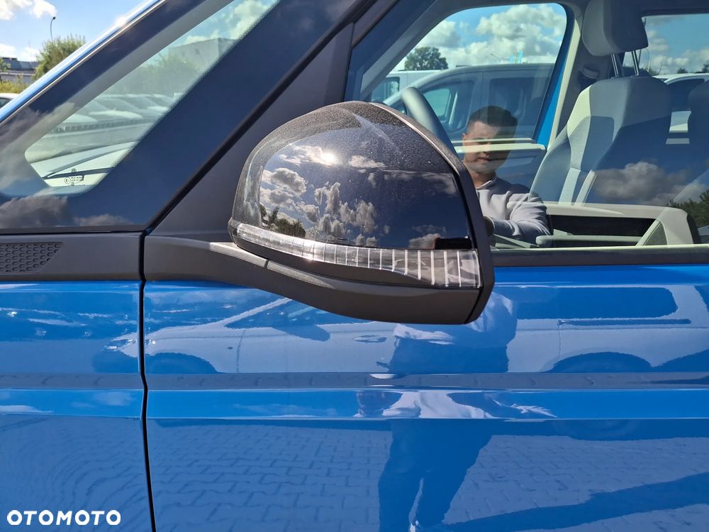 Volkswagen Multivan 2.0 TDI L1 Family DSG - 10