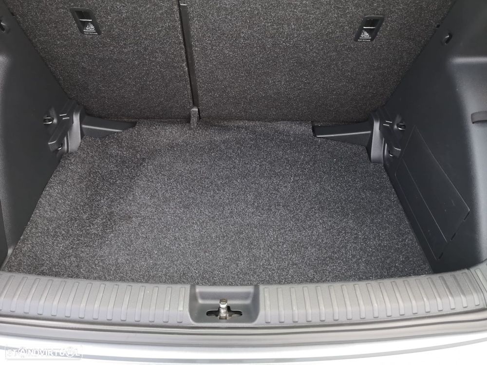 Skoda Fabia 1.0 TSI First Edition DSG - 34