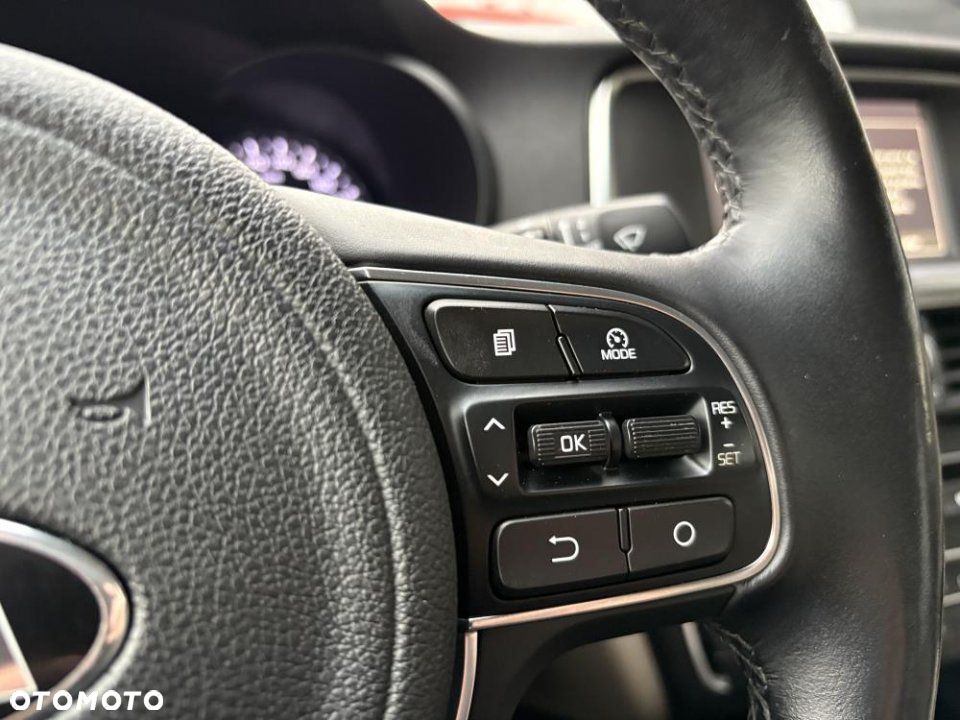 Kia Optima - 14