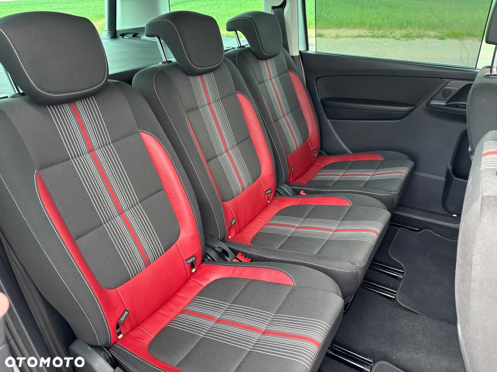 Volkswagen Sharan - 22