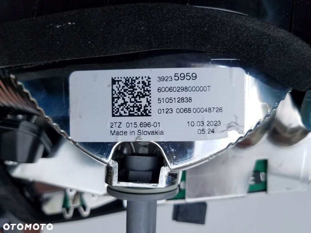 lampa tył w klapę opel crossland 39235960 - 3