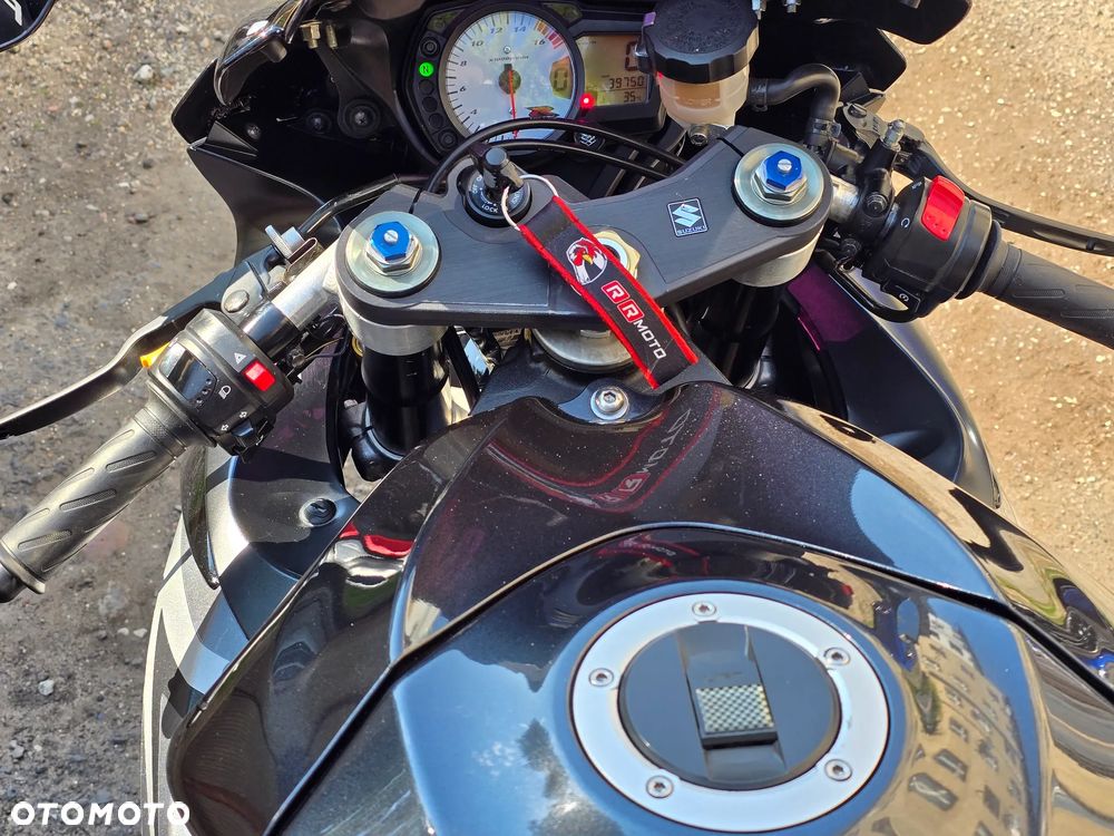 Suzuki GSX-R - 8