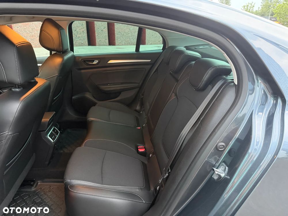 Renault Megane 1.3 TCe Intens EDC - 14