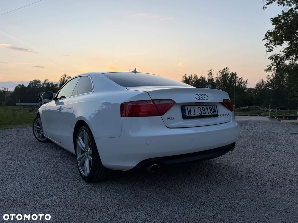 Audi A5 Coupé 2.7 TDI - 11
