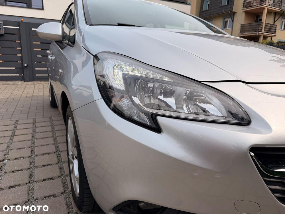 Opel Corsa 1.4 16V Cosmo - 18