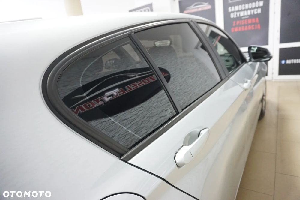 BMW Seria 1 120d Urban Line - 15