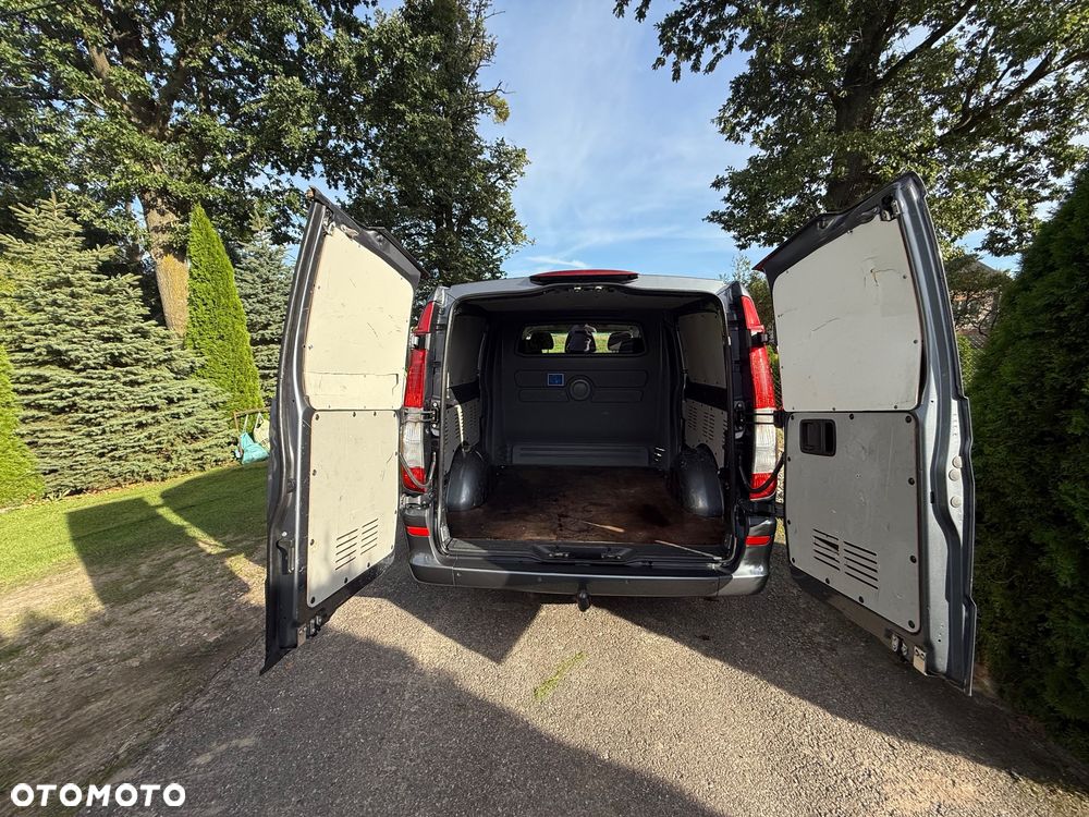 Mercedes-Benz Vito - 22