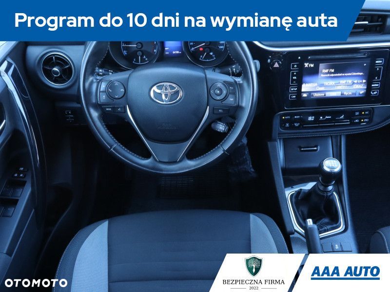Toyota Auris - 9