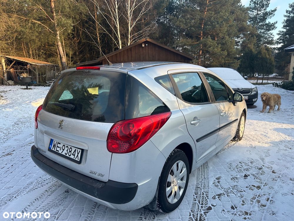 Peugeot 207 1.4 Trendy - 5