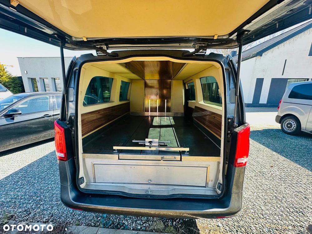 Mercedes-Benz VITO - 8