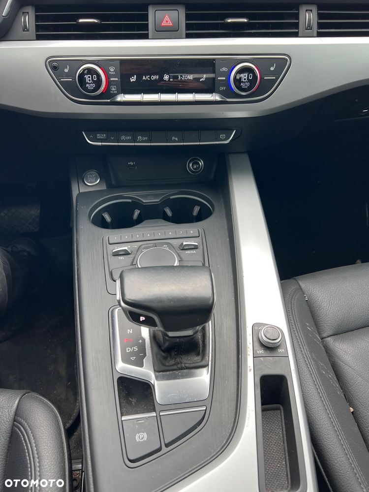 Audi A4 Limousine 2.0 TFSI quattro S tronic design - 20
