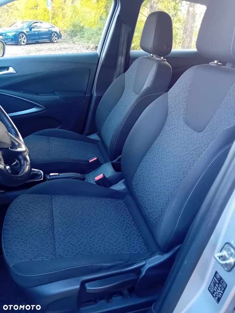 Opel Crossland X 1.2 Enjoy - 24