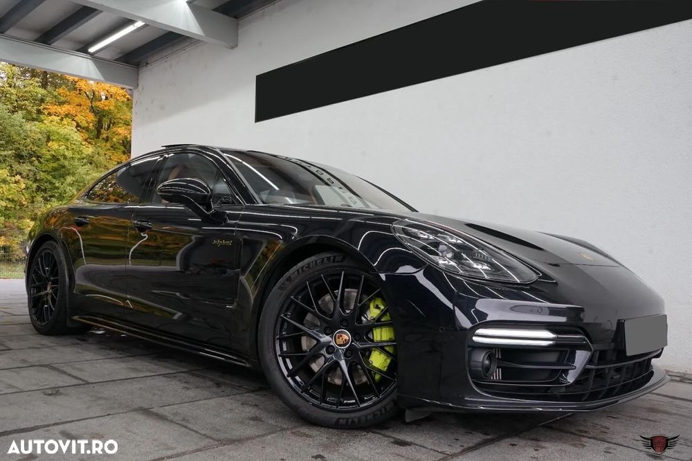 Porsche Panamera 4 E-Hybrid Platinum Edition - 16