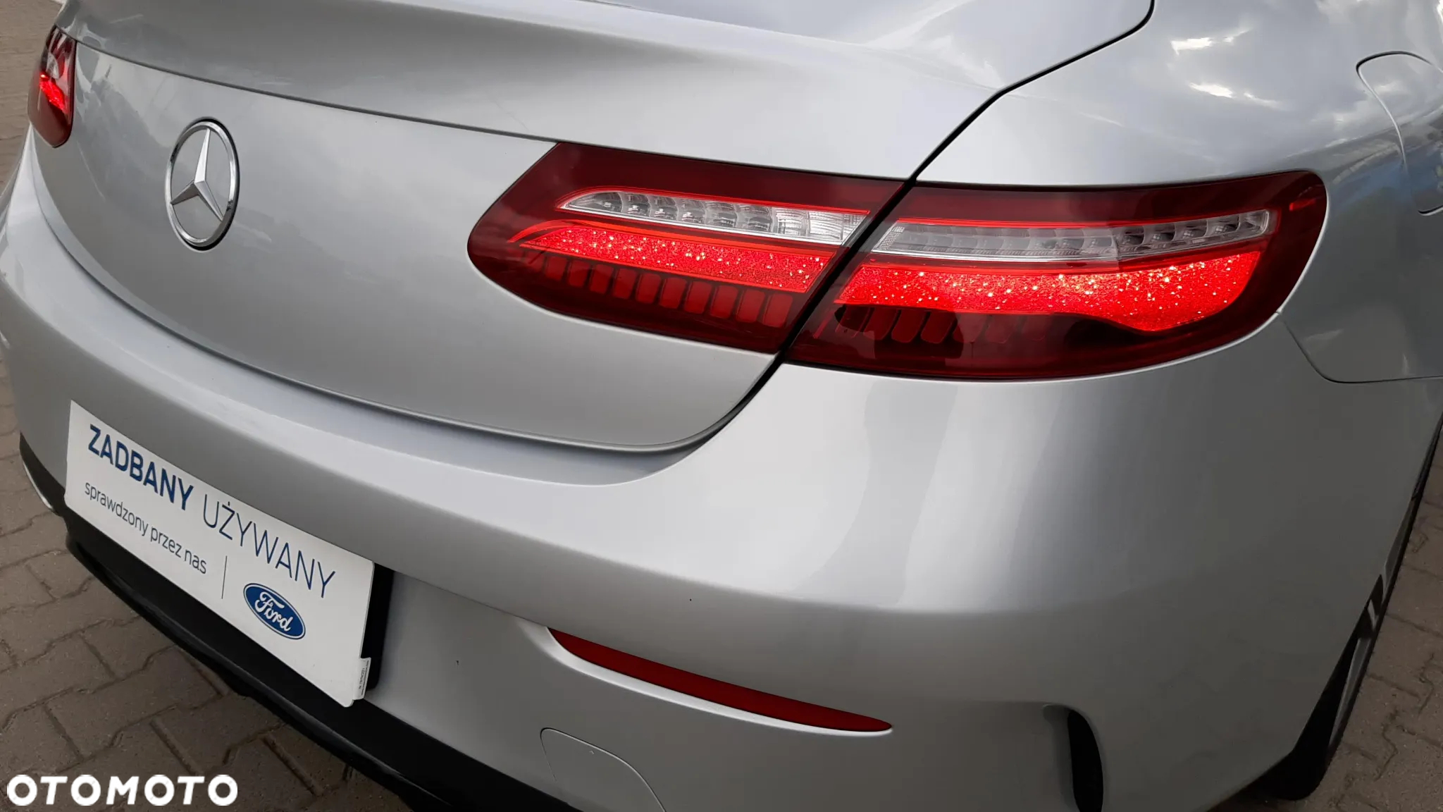 Mercedes-Benz Klasa E 350 Coupe 9G-TRONIC - 8