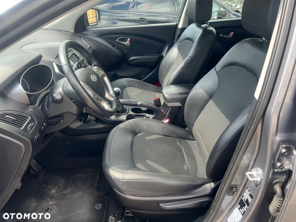 Hyundai ix35 1.7 CRDi 2WD blue Finale - 10