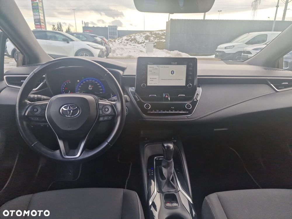 Toyota Corolla 2.0 Hybrid Comfort - 11
