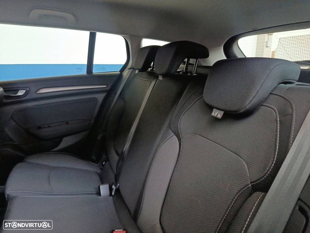 Renault Mégane 1.5 Blue dCi Equilibre - 10