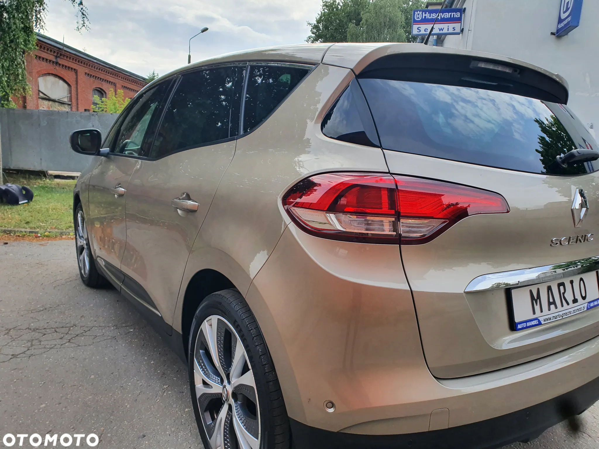 Renault Scenic TCe 140 GPF INTENS - 6
