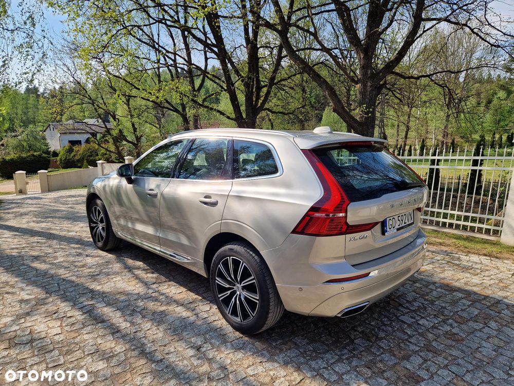Volvo XC 60 D5 AWD Inscription - 4