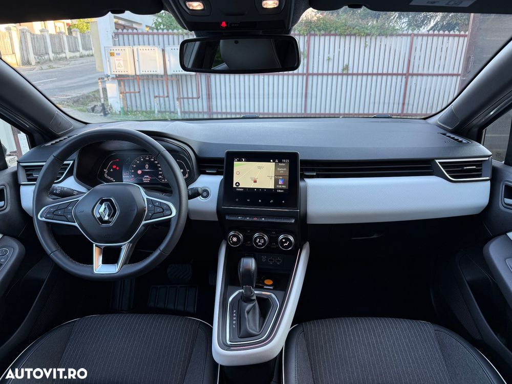 Renault Clio TCe 90 X-tronic INTENS - 5