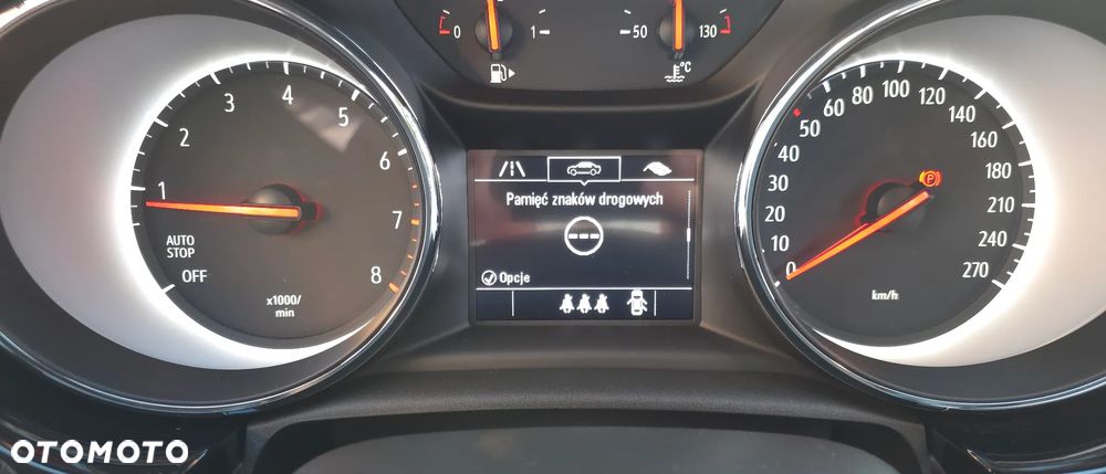 Opel Astra - 32