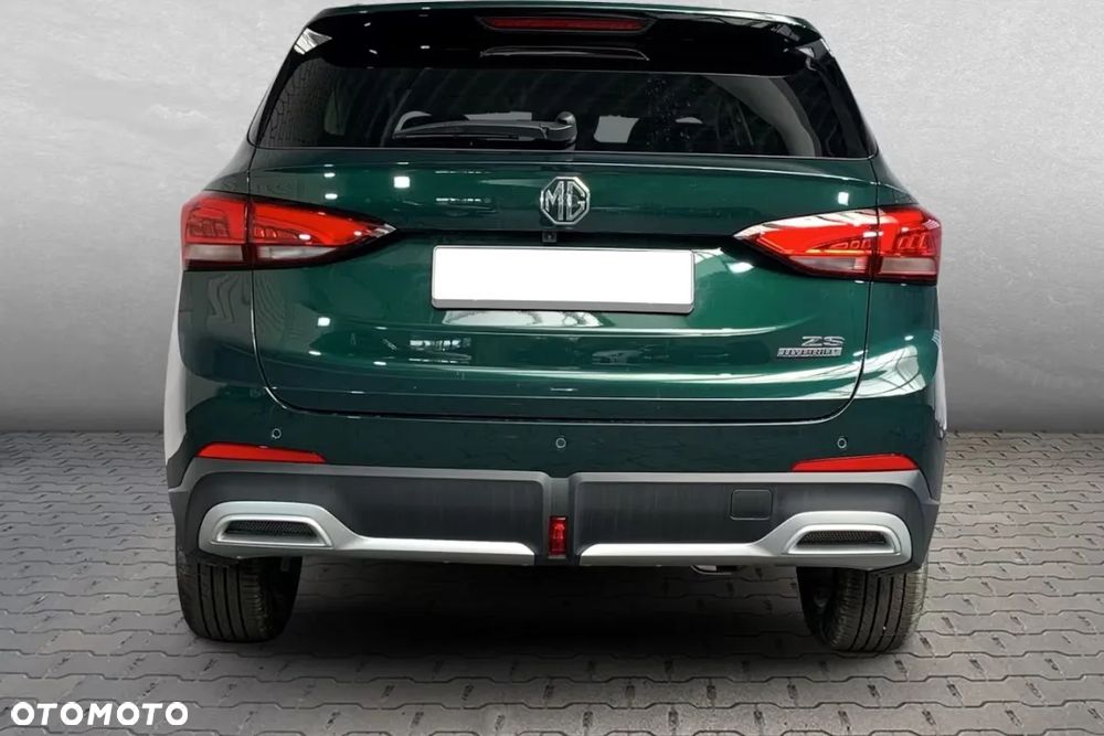 MG ZS Hybrid+ - 6