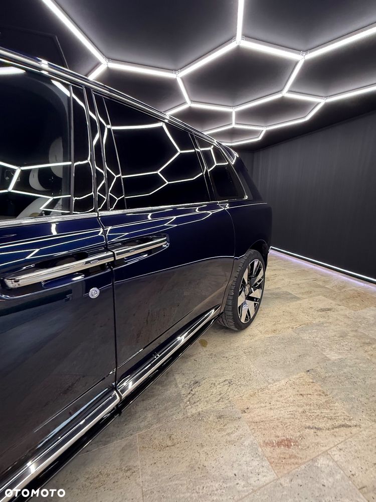 Rolls-Royce Cullinan - 21
