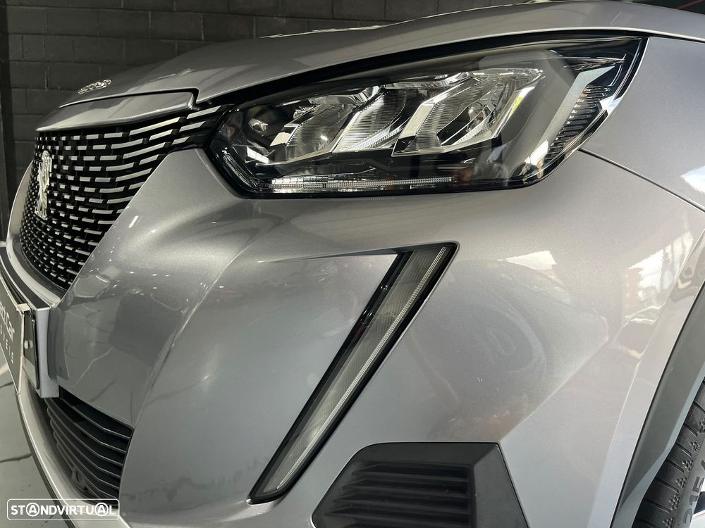 Peugeot e-2008 50 kWh Allure Pack - 37