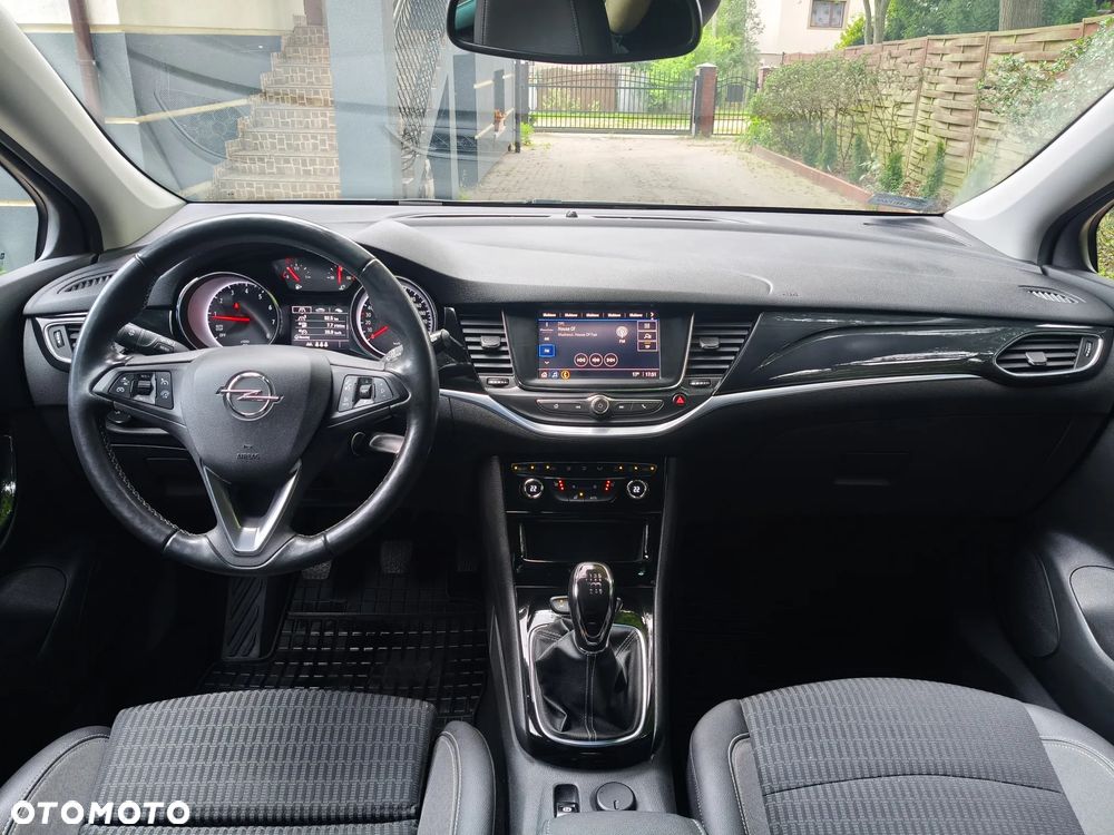 Opel Astra 1.2 T Business Elegance S&S - 16