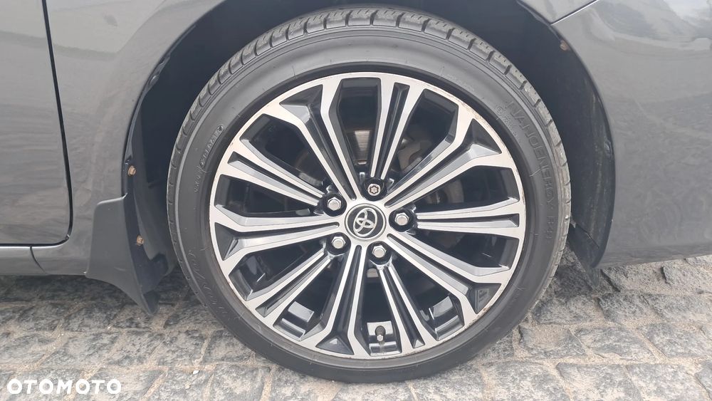 Toyota Corolla 1.6 Luna - 23